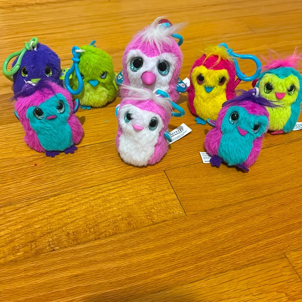 Hatchimals pack of 8